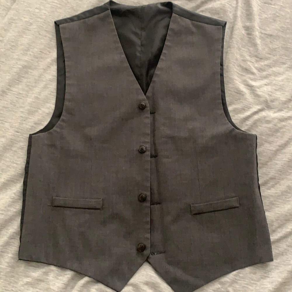 Reversible dress vest